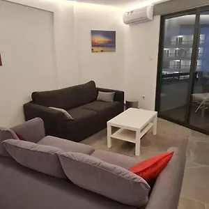 Prime Beachfront On Finikoudes , Larnaca Cypr