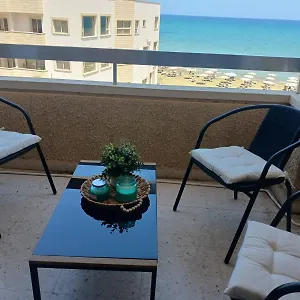 Apollon Sea View Beachfront Ap 302 Larnaca
